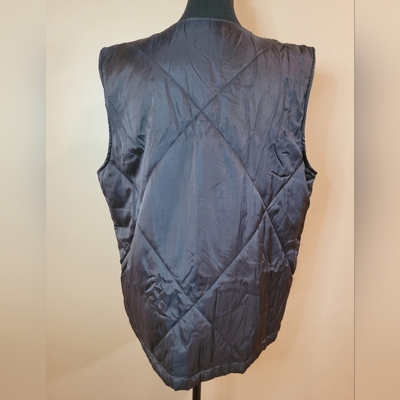 NWT SOCIALITE Quilted Lightweight Black Vest, Zipper Closure, Size L/XL - Picture 9 of 16